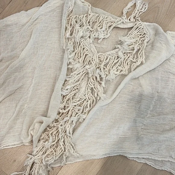 Jen’s Pirate booty fringe gauze coverup top - Picture 4 of 7